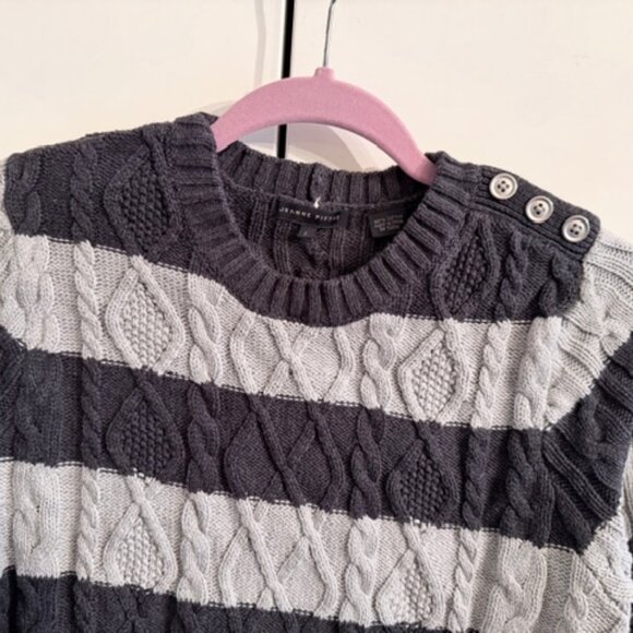 Jeannie Pierre Cable Knit sweater, striped, size junior L, or women S, steel - Picture 2 of 3